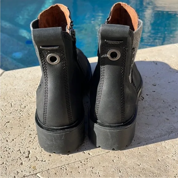 🆕 COBB HILL WOMEN'S WINTER CHELSEA BOOT - WATERPROOFBlack- Size 7
