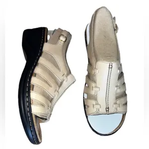 🌸 NWB! RARE Extra Wide Clark’s Comfort Sandals
