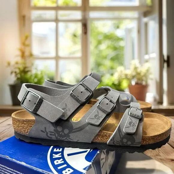 🆕🔥 NWT KIDS BIRKENSTOCK SANDALS Dark Skull Gray Regular Fit  Size 37 US 4