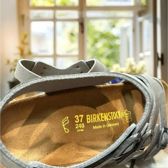 🆕🔥 NWT KIDS BIRKENSTOCK SANDALS Dark Skull Gray Regular Fit  Size 37 US 4