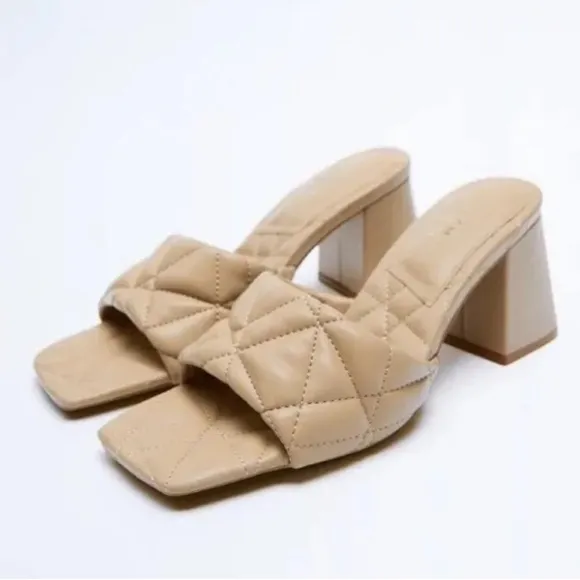 #047. Beige Zara Quilted Wide Heeled Mules / Square Toe Sandals 👡