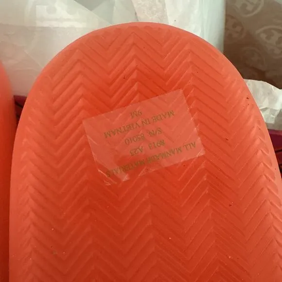 $188 Tory Burch BUBBLE Fluorescent Pink JELLY Slides Sandals Sz 9 NIB no Cover