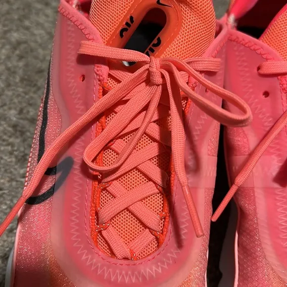 2090 Air max Womens hot pink/tangerine shoes