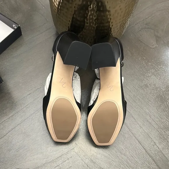 27 EDIT Naturalizer Jae Leather T-Strap Platform Dress Sandals (Wide)