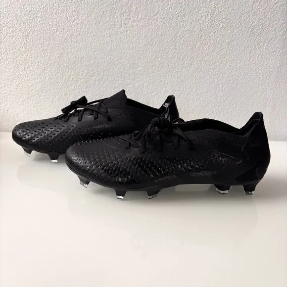 Adidas Predator Acurracy.1 Firm Ground Soccer Boots Men’s Size 7.5 Women’s 8.5