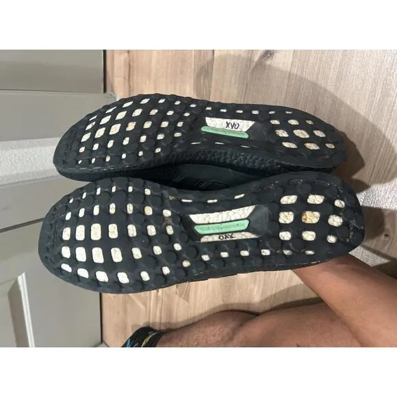 Adidas Ultraboost Running Shoes - Black **NO BOX