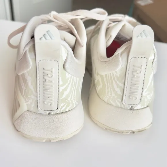 Adidas Women’s Dropset Trainer 2 Chalk White Alumina Athletic Sneakers