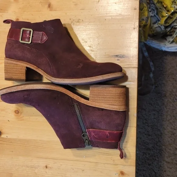 Advance Your Style Tech with these Kork-Ease Mesa Booties!