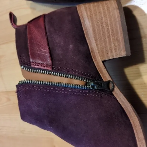 Advance Your Style Tech with these Kork-Ease Mesa Booties!