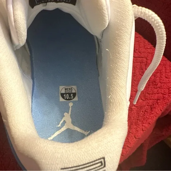 Air Jordan 10.5 Retro low UNC- SEE PICTURES BEFORE BUYING!! 528895-106