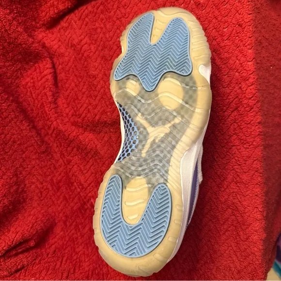 Air Jordan 10.5 Retro low UNC- SEE PICTURES BEFORE BUYING!! 528895-106