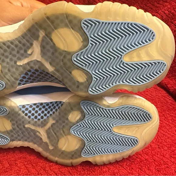 Air Jordan 10.5 Retro low UNC- SEE PICTURES BEFORE BUYING!! 528895-106