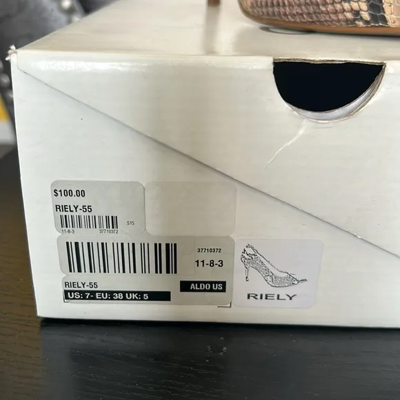 Aldo Salmon, gray and black Snakeskin Patterned Women's Pumps