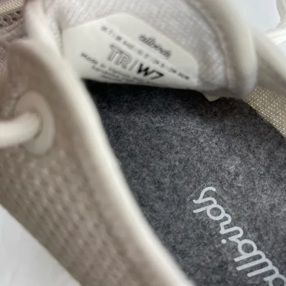 ALLBIRDS Tree Runners Sneakers Kaikoura White Size 7