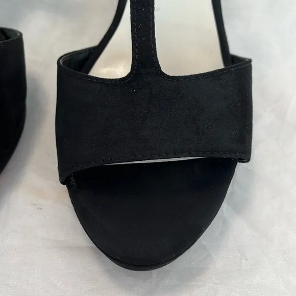 Anne Klein Vita Black Sandals