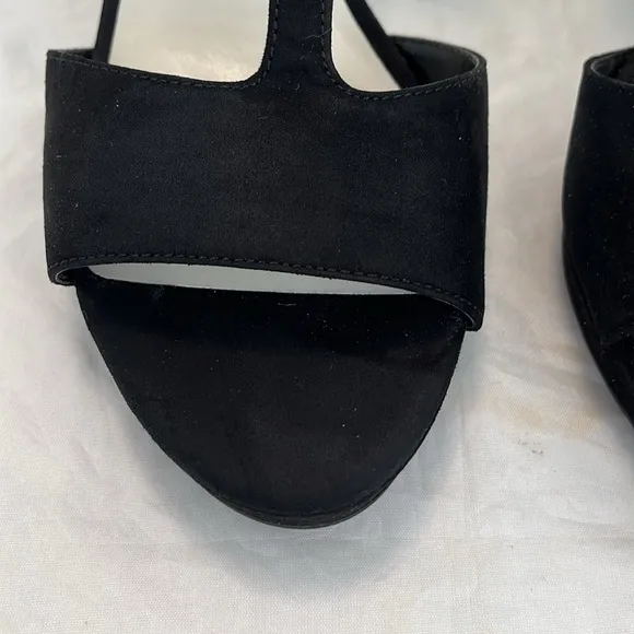 Anne Klein Vita Black Sandals