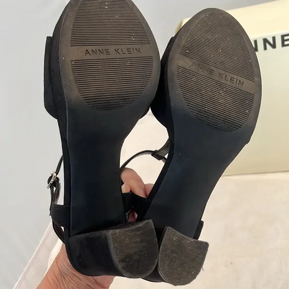 Anne Klein Vita Black Sandals