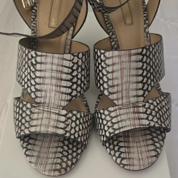 ANTONIO MELANI Snake Sandals w Straps, 8.5