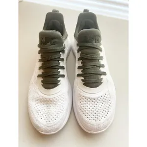APL Techloom Tracer Women’s Size 6 Athletic Propulsion Labs Sneakers Shoes White