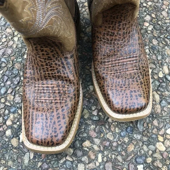 Ariat Kids Cowhand Western Boots Style 1002595 Size 2.5