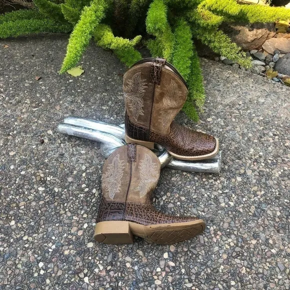 Ariat Kids Cowhand Western Boots Style 1002595 Size 2.5