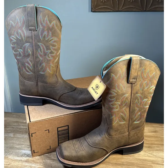 Ariat Ladies Delilah Square Toe Toasted Brown Western Boots 10018676 9.5B NWOB
