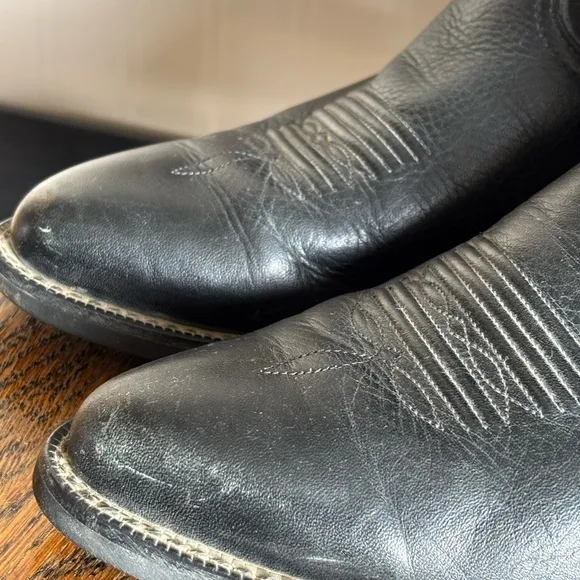 Ariat Men’s Heritage R Toe Western Boots 9.5D