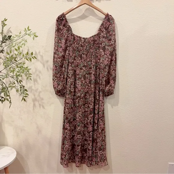 ASTR Floral V Front Long Sleeve Midi Dress in Brown Mauve Floral Size Small NWT