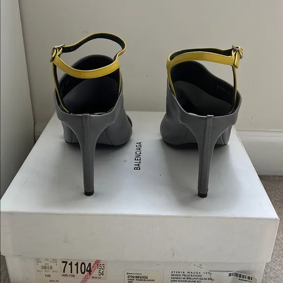 Balenciaga Women's Gray and Yellow Sandals