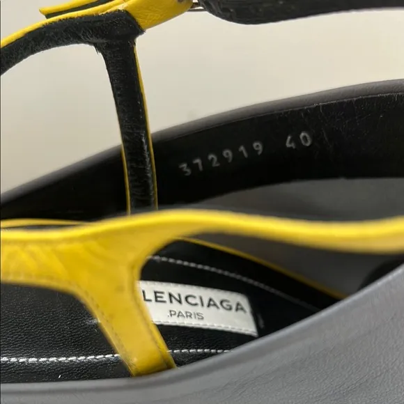 Balenciaga Women's Gray and Yellow Sandals