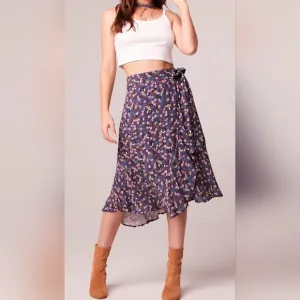 Band Of The Free Linaelle Size Medium Purple Floral Pull-bon Skirt Dark Romance