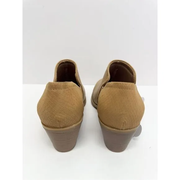 BareTraps Ankle Boots Size 8.5 Tan Block Heel Cushioned Insole Lightweight NEW