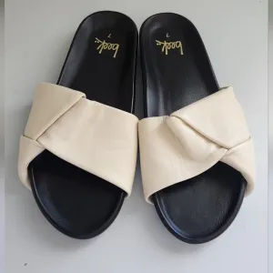 BEEK  Women's Leather Cream Slide Sandals Size 7