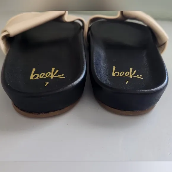 BEEK  Women's Leather Cream Slide Sandals Size 7