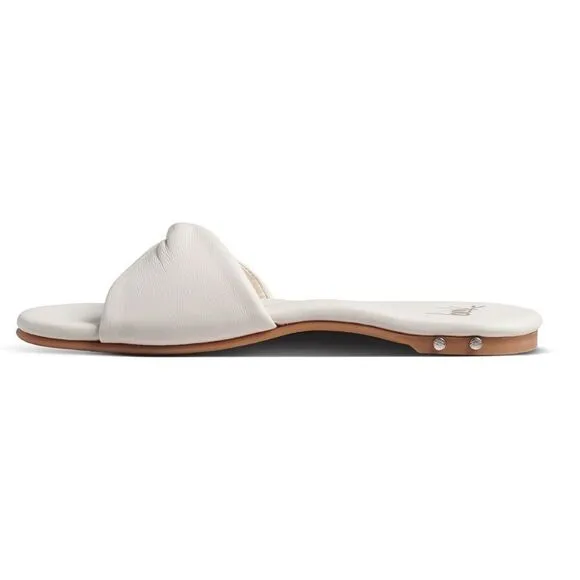 Been Whipbird Leather Slide Sandal EGGSHELL women’s size 9m brand new in box