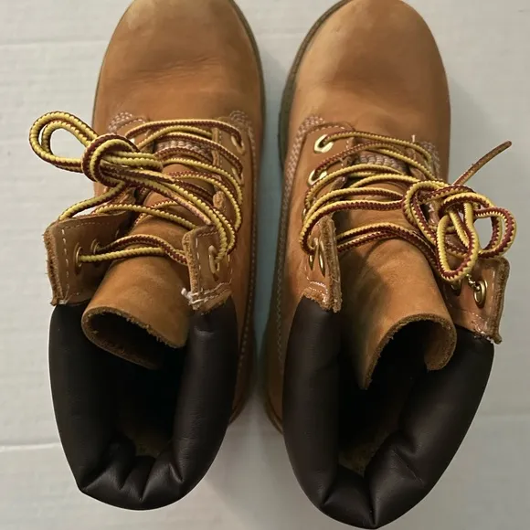 Big Kids Timberland 6&quot; FOLKSTONE Boots Junior size 3.5M camel Waterproof