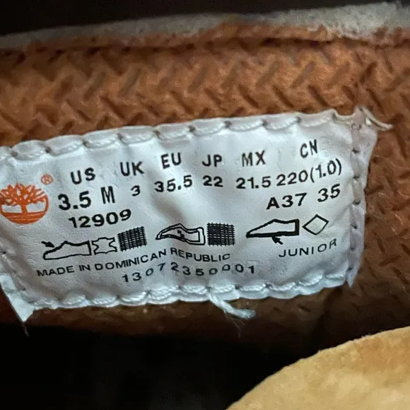 Big Kids Timberland 6&quot; FOLKSTONE Boots Junior size 3.5M camel Waterproof