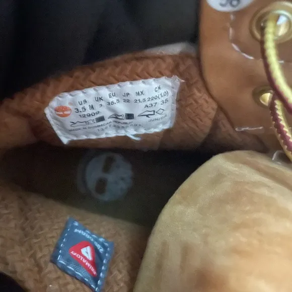 Big Kids Timberland 6&quot; FOLKSTONE Boots Junior size 3.5M camel Waterproof