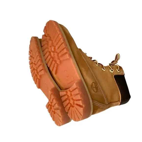 Big Kids Timberland 6&quot; FOLKSTONE Boots Junior size 3.5M camel Waterproof