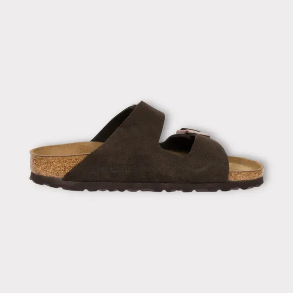 Birkenstock Arizona BS Unisex Slide Sandals in Mocha Suede. 0951311