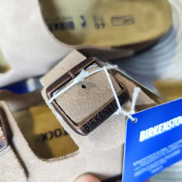 Birkenstock Arizona Soft Footbed Sandals - Women’s Narrow Fit in Latte Cream