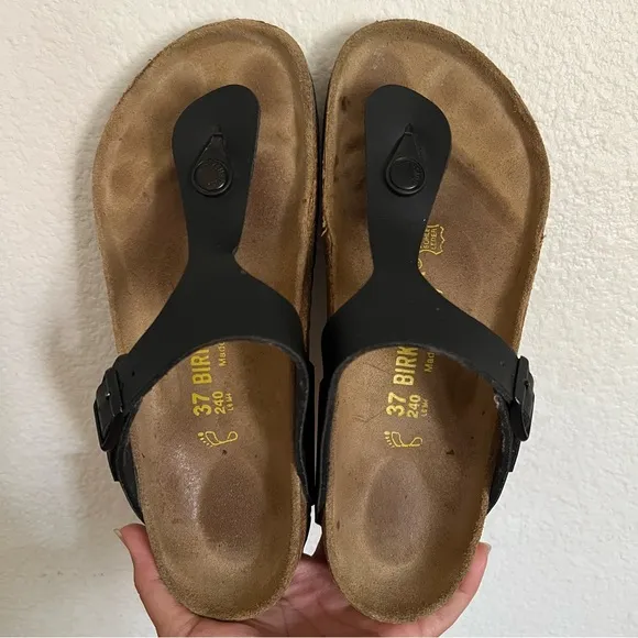 Birkenstock Gizeh Black Leather Sandals Size 6-6.5