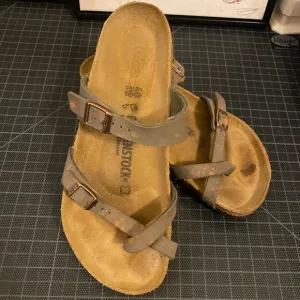 Birkenstock Mayari Oiled Leather Tan Sandals size 7