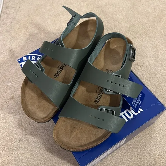 Birkenstock Milano Sandals in Vintage Green NWT