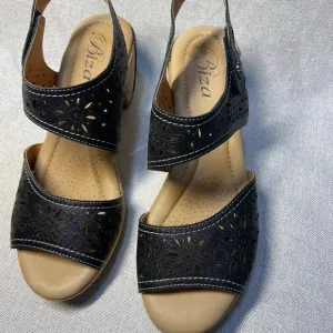 BIZA MIA Women’s Leather Sandals Size 41. US- 9,5-10.  New