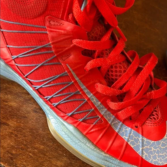 Blake Griffin BG32 Hyperdunk Nike Athletic Shoes