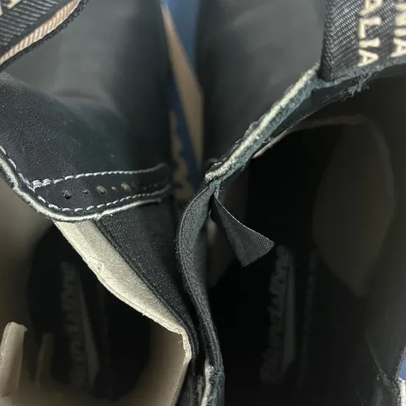 Blundstone Women’s Black Leather Boots High Top Size 10 US