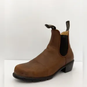Blundstone WOMEN'S SERIESHEELED BOOTS- Brown Leather Chelsea Boots