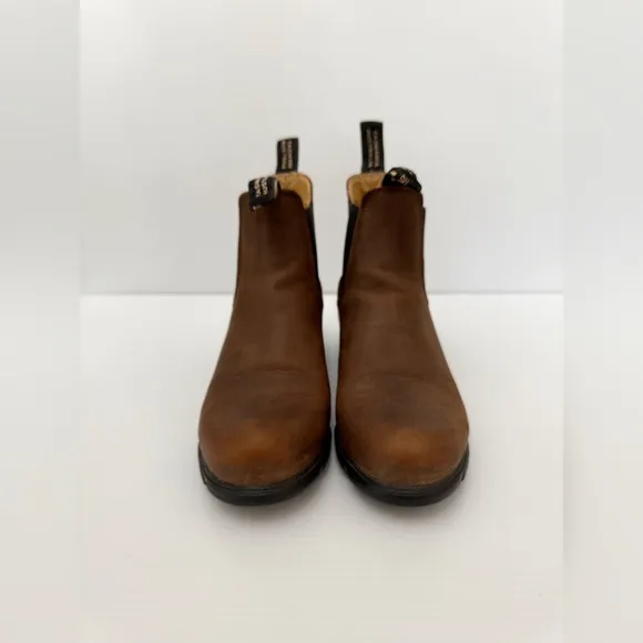 Blundstone WOMEN'S SERIESHEELED BOOTS- Brown Leather Chelsea Boots
