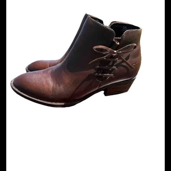 Born Boots Women’s Brown Leather Heel Western Bowlen Bootie Size 9.5M